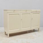 1438 8225 Sideboard